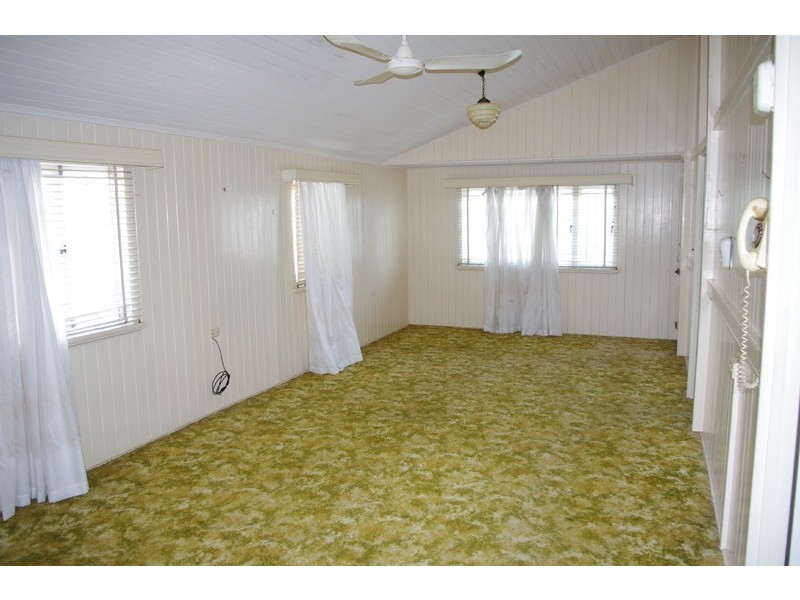 38 Diprose Street, Pimlico QLD 4812