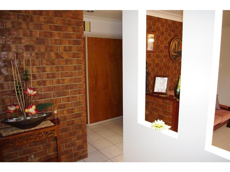 33 Serrano Crescent, Cranbrook QLD 4814