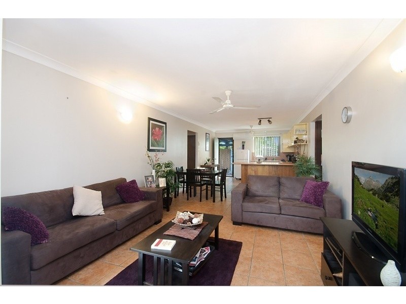 1/38 Grosvenor Street, Pimlico QLD 4812