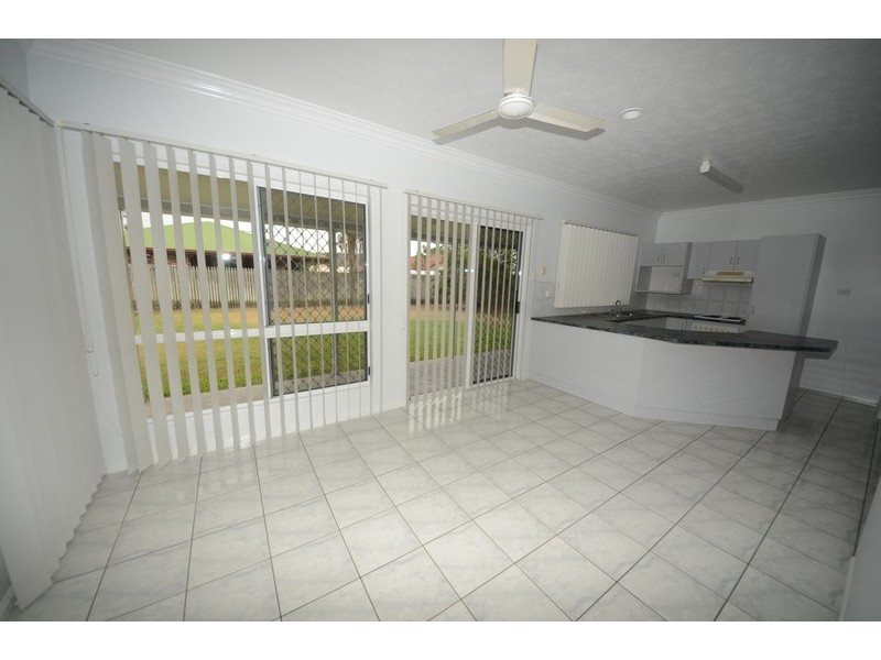 8 Brecon Court, Kirwan QLD 4817