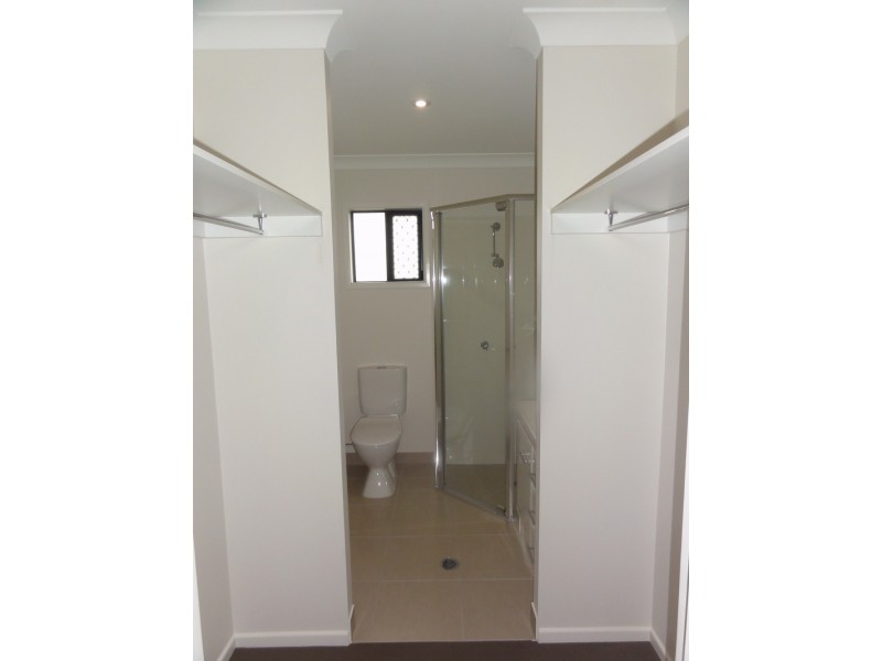 Mount Louisa QLD 4814