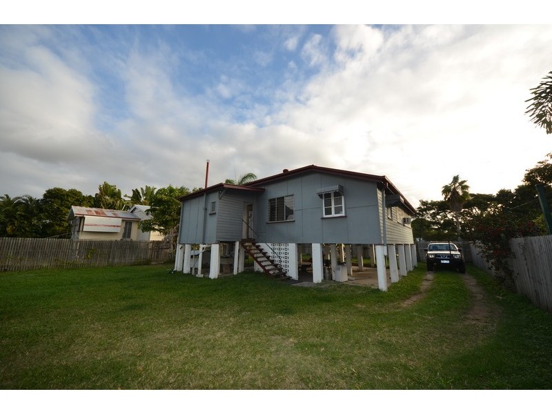 Railway Estate QLD 4810