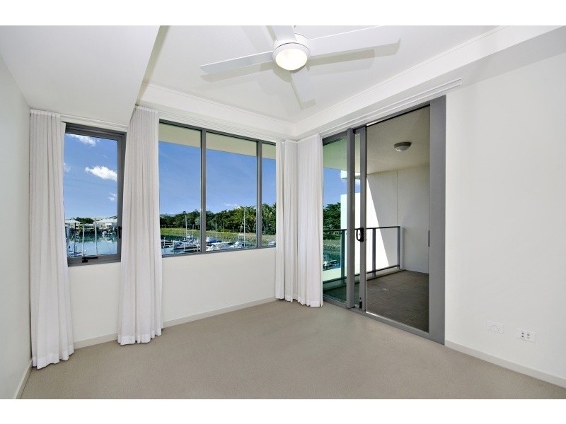 2404/6 Mariners Drive, Townsville City QLD 4810