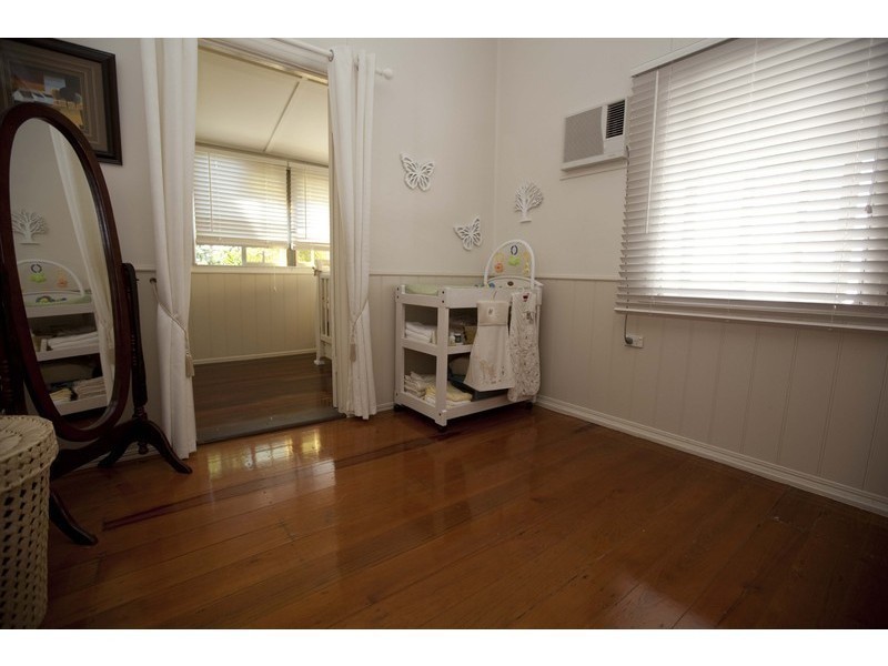 Railway Estate QLD 4810