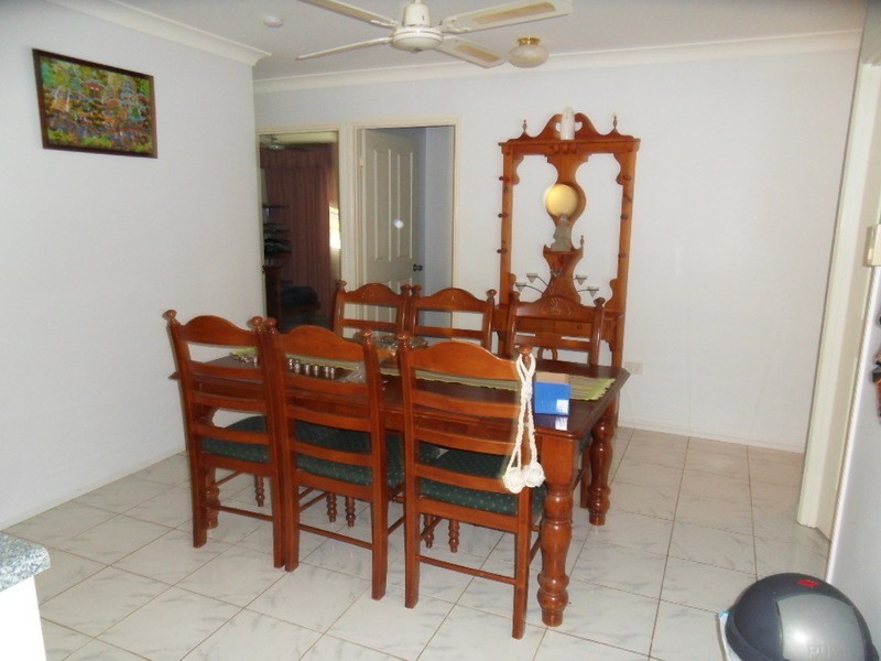 West End QLD 4810