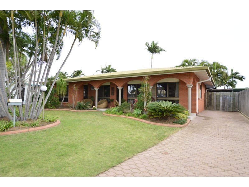 59 Whitsunday Drive, Kirwan QLD 4817