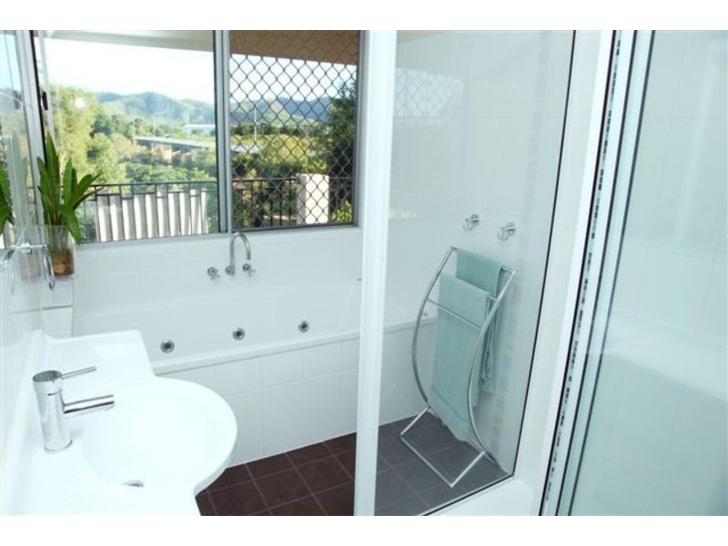 1 Tyack Street, Rosslea QLD 4812