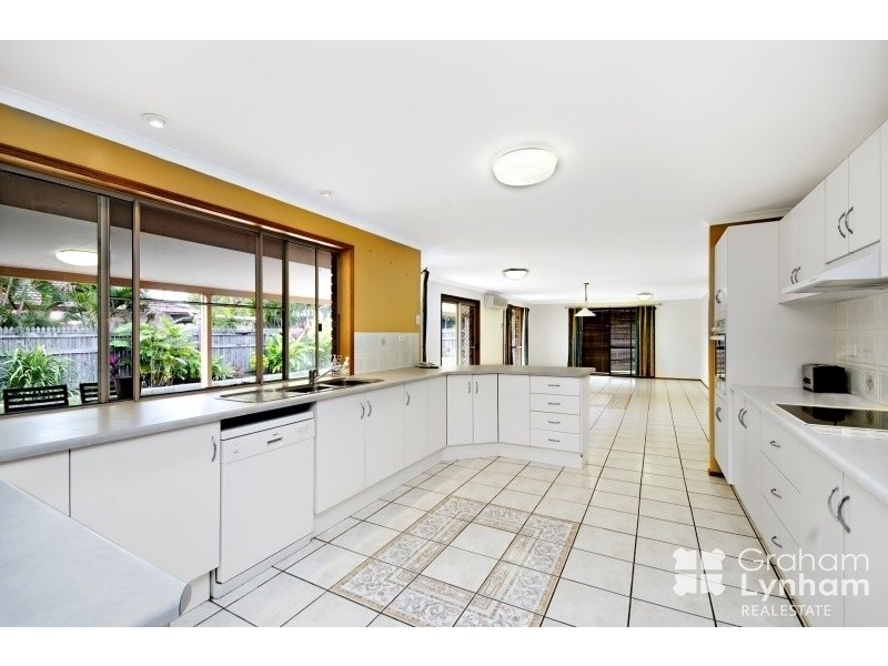 2  Jondaryn Court, Annandale QLD 4814