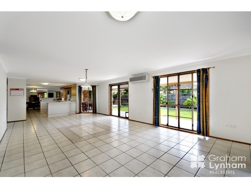 2  Jondaryn Court, Annandale QLD 4814