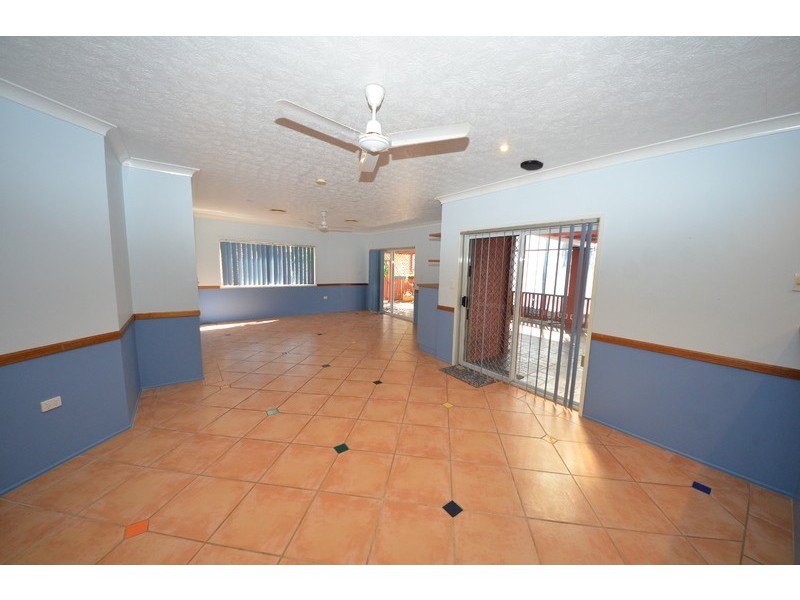 31 Redwood Avenue, Kirwan QLD 4817