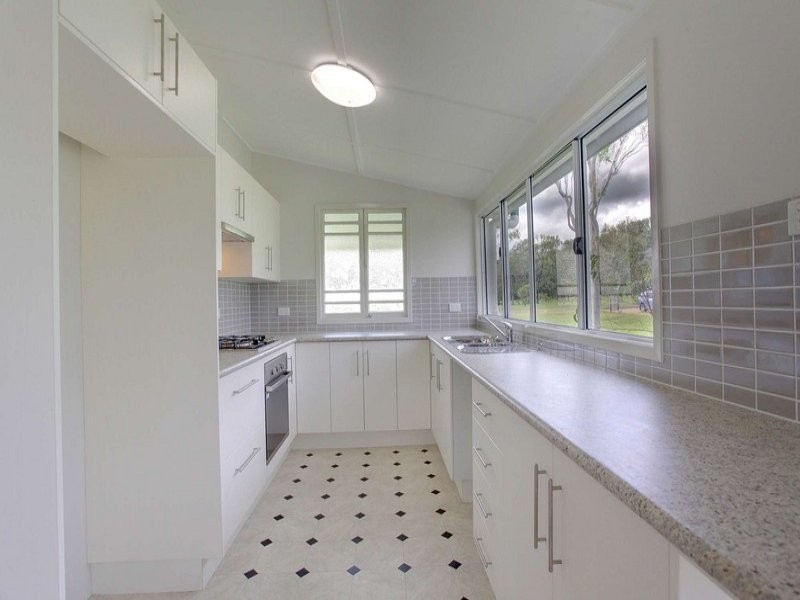 18B Allendale Drive, Alligator Creek QLD 4816