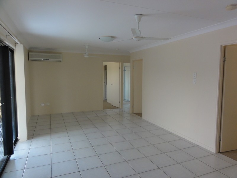 52 Elphinstone Drive, Kirwan QLD 4817