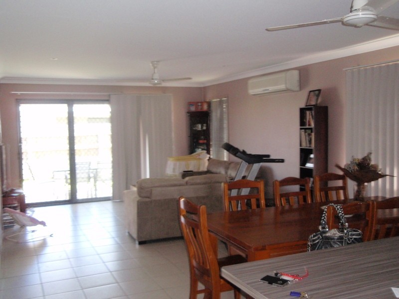 5  Laurie Motti Parade, Kirwan QLD 4817