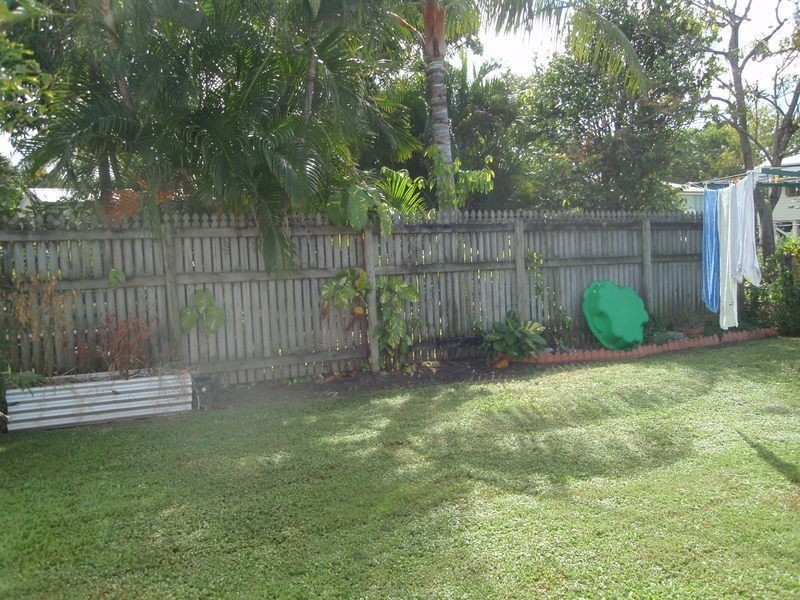 Railway Estate QLD 4810