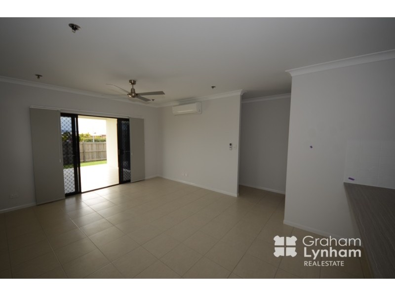 1 Blaise Court, Mount Louisa QLD 4814