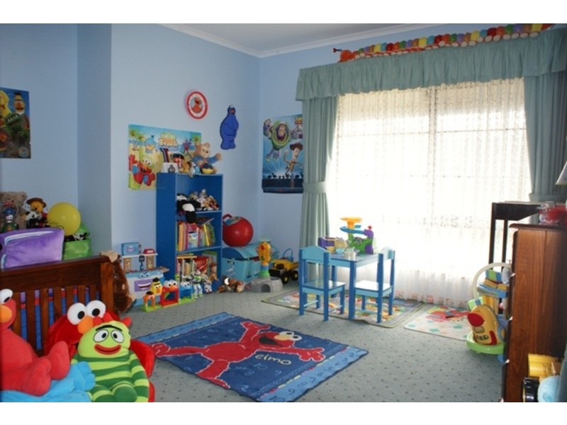 16 Edmonds Road, Angle Vale SA 5117
