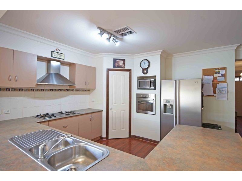 2 Wallsall Lane, Golden Grove SA 5125