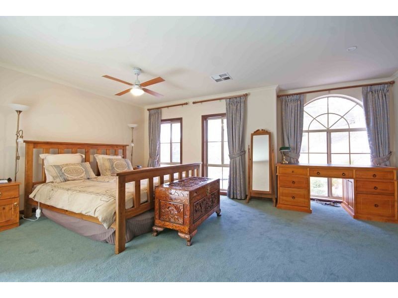 2 Wallsall Lane, Golden Grove SA 5125