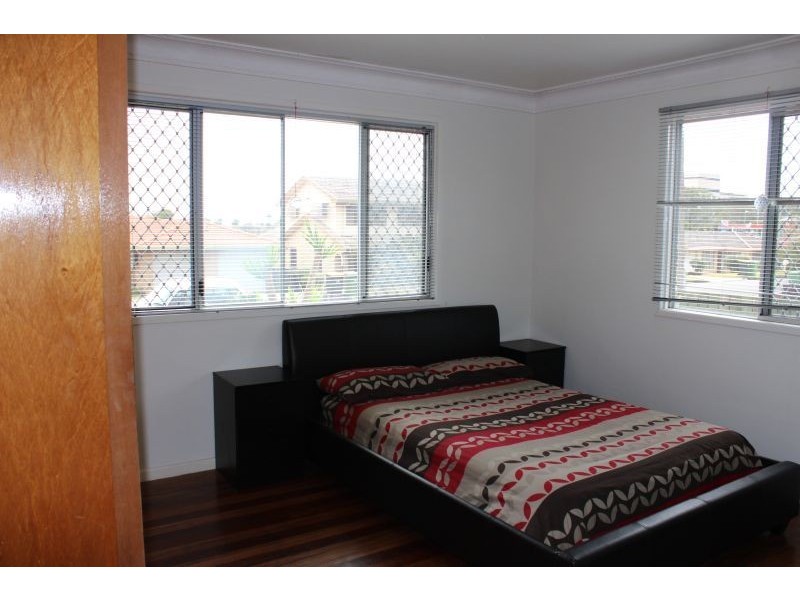 9 HIBISCUS  AVE, Redcliffe QLD 4020