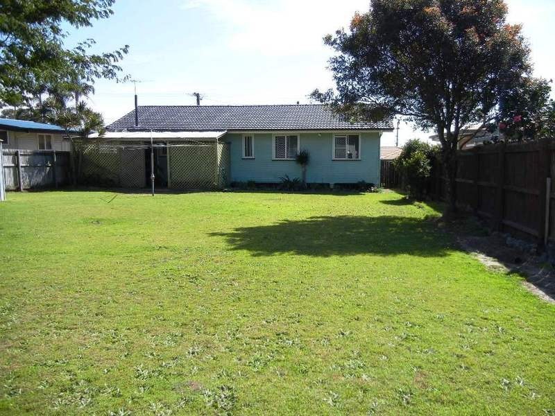 9 HIBISCUS  AVE, Redcliffe QLD 4020