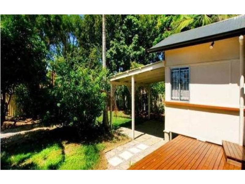 413a OXLEY AVE, Redcliffe QLD 4020