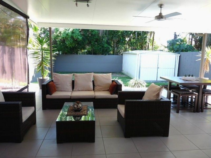 111 OXLEY AVE, Woody Point QLD 4019