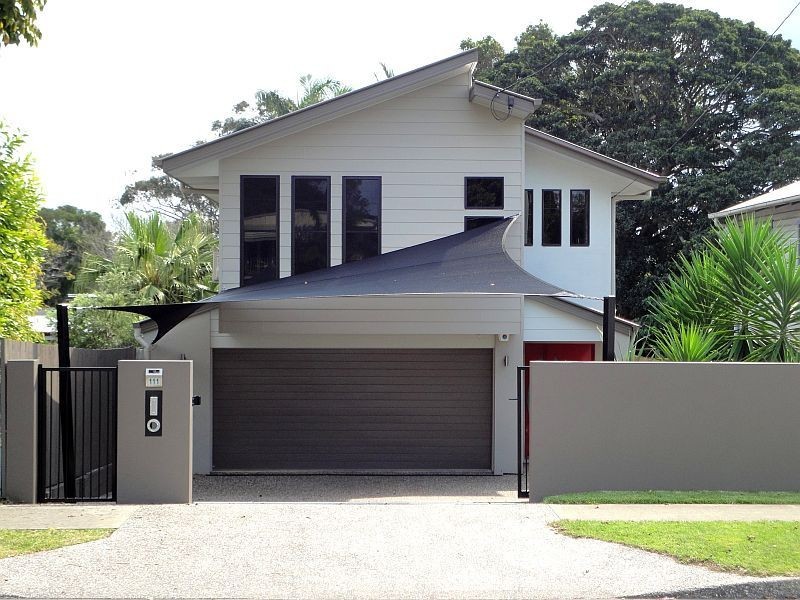 111 OXLEY AVE, Woody Point QLD 4019