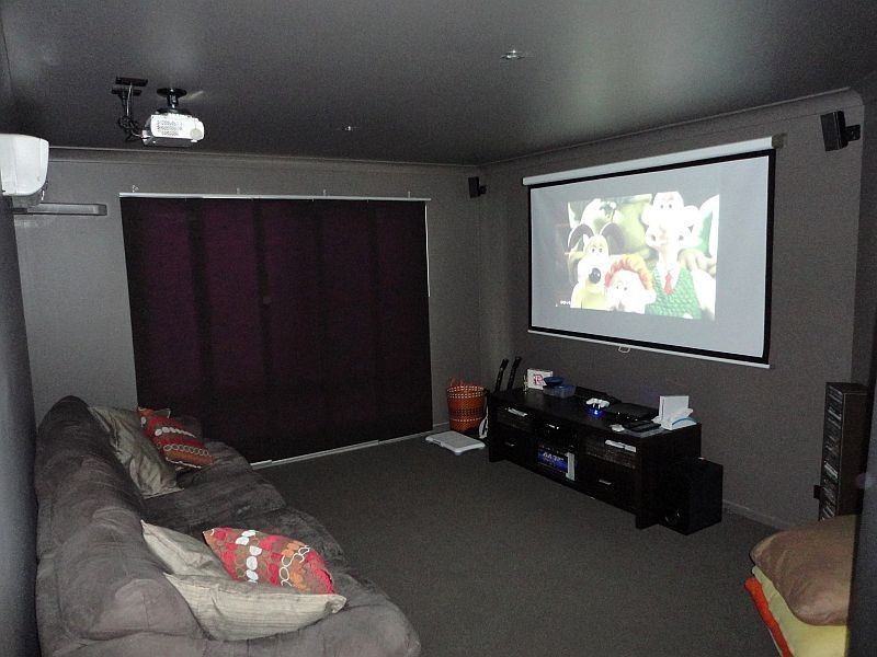 111 OXLEY AVE, Woody Point QLD 4019