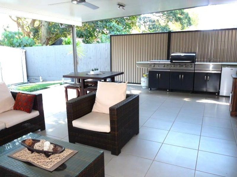 111 OXLEY AVE, Woody Point QLD 4019