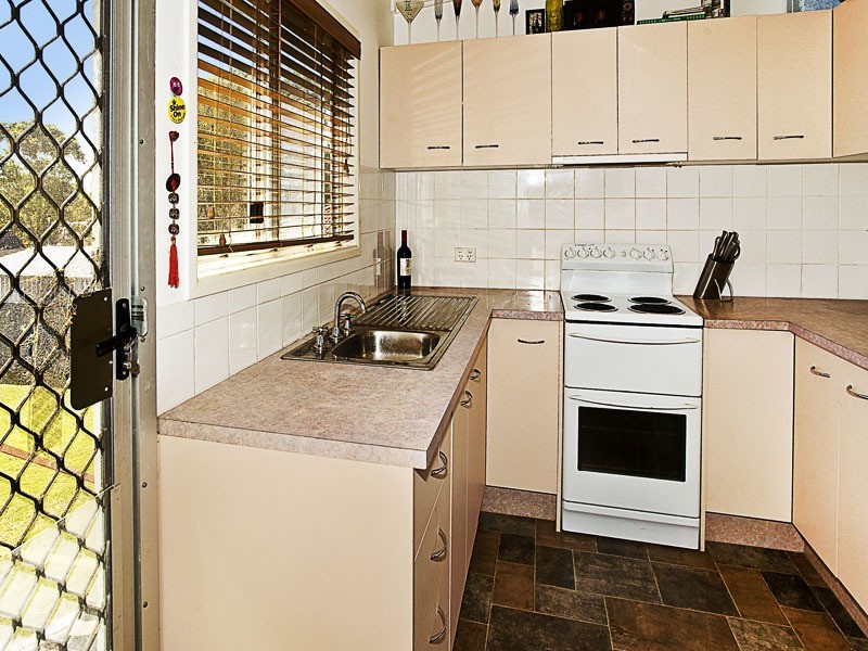 50 HENZELL ST, Kippa-ring QLD 4021