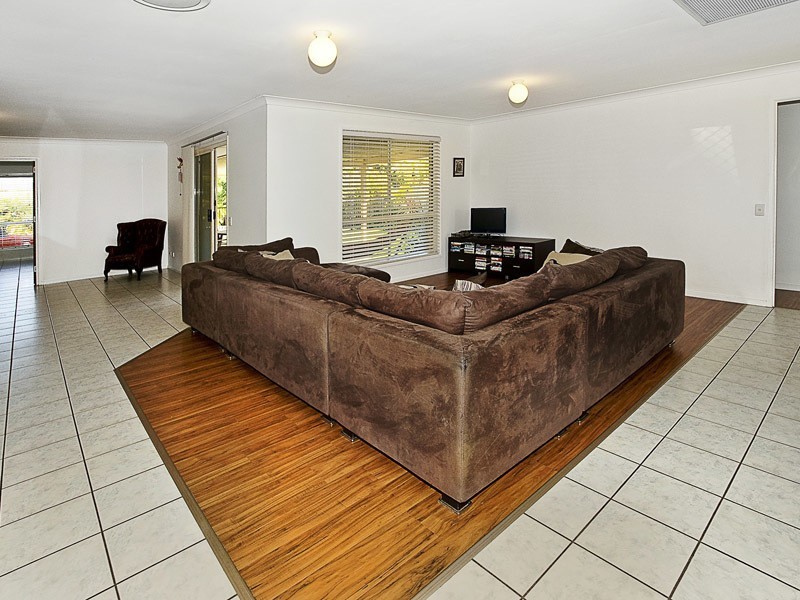 9 GALE ST, Redcliffe QLD 4020