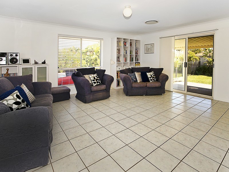 9 GALE ST, Redcliffe QLD 4020