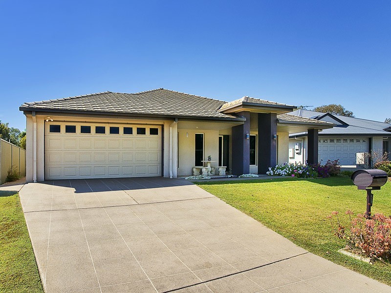 15 SKANDIA COURT, Newport QLD 4020