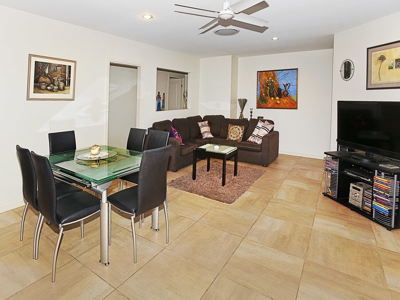 15 SKANDIA COURT, Newport QLD 4020