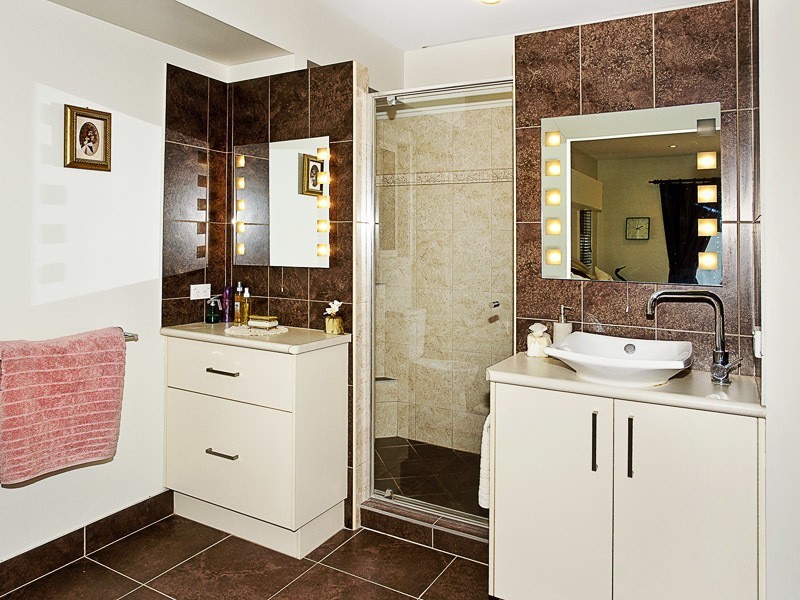 15 SKANDIA COURT, Newport QLD 4020