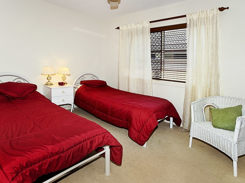 15 SKANDIA COURT, Newport QLD 4020