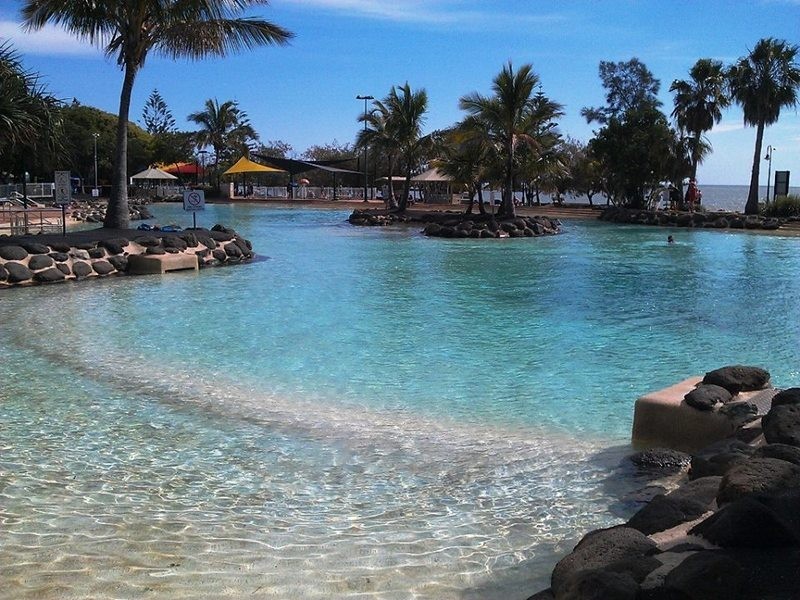 3 LOUIS ST, Redcliffe QLD 4020