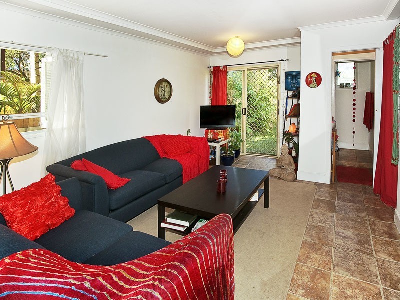 3 LOUIS ST, Redcliffe QLD 4020