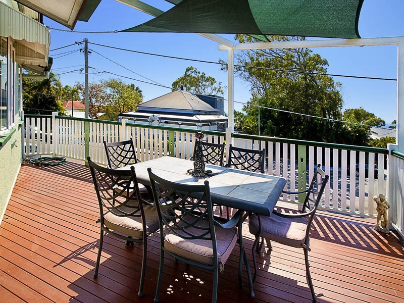 13 WHYTECLIFFE PARADE, Woody Point QLD 4019