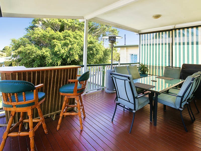 13 WHYTECLIFFE PARADE, Woody Point QLD 4019