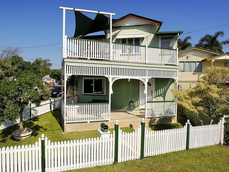 13 WHYTECLIFFE PARADE, Woody Point QLD 4019