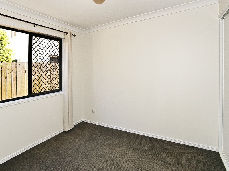 17 WALSH ST, Redcliffe QLD 4020