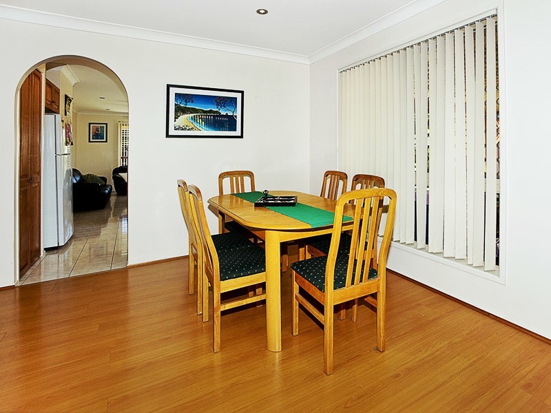 10 VERDON COURT, Petrie QLD 4502