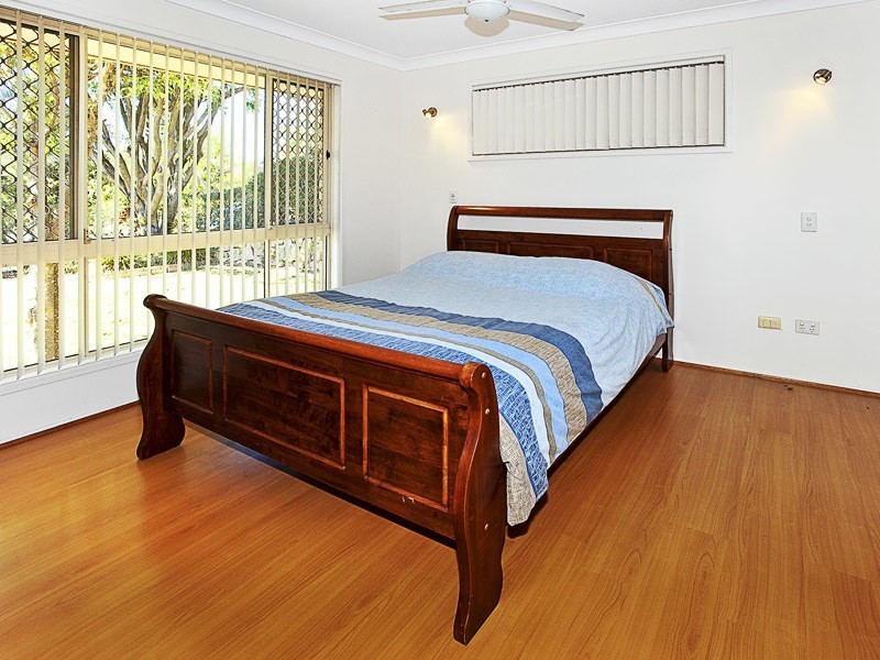 10 VERDON COURT, Petrie QLD 4502