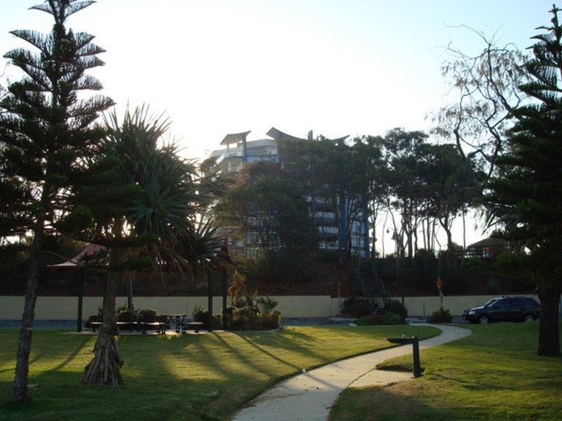 12 JAMIESON ST, Redcliffe QLD 4020