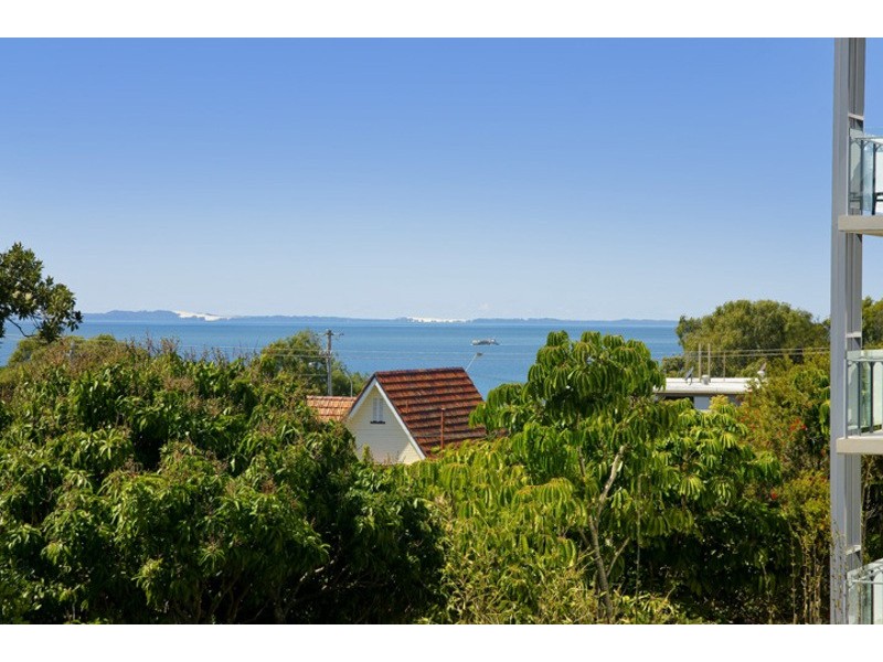 6/11 DIX STREET, Redcliffe QLD 4020