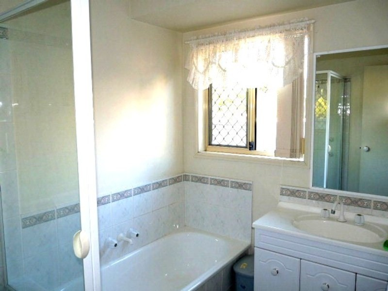 27 EWAN STREET, Margate QLD 4019