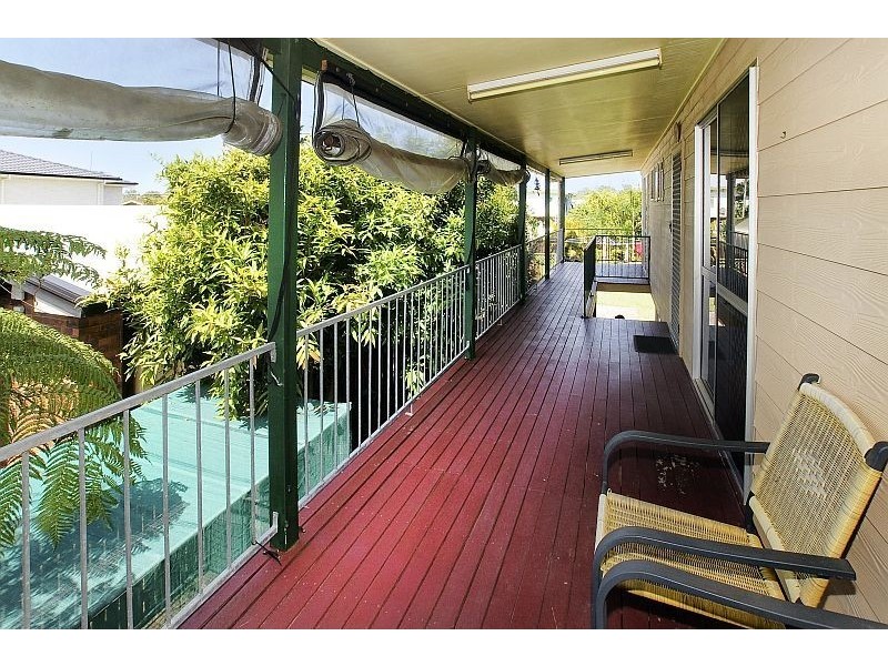 13 LIME STREET, Redcliffe QLD 4020