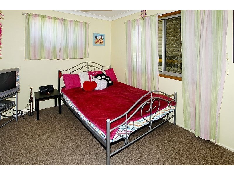 13 LIME STREET, Redcliffe QLD 4020