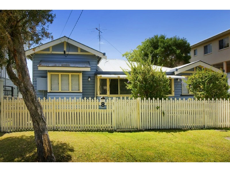 8 EVELINE STREET, Margate QLD 4019